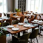Adamas & Hotel 4*
