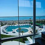 Adamas & Hotel 4*