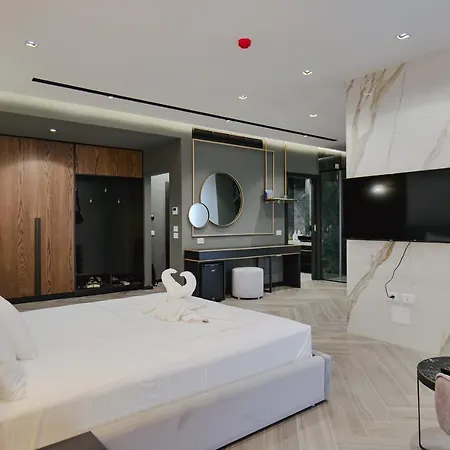 Adamas & Hotel 4*