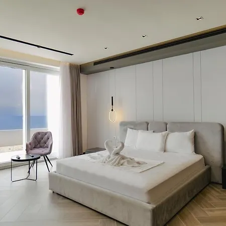 Adamas & 4* Lezhë
