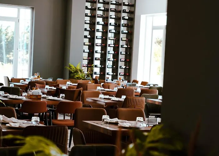 Szálloda Adamas & Lezha