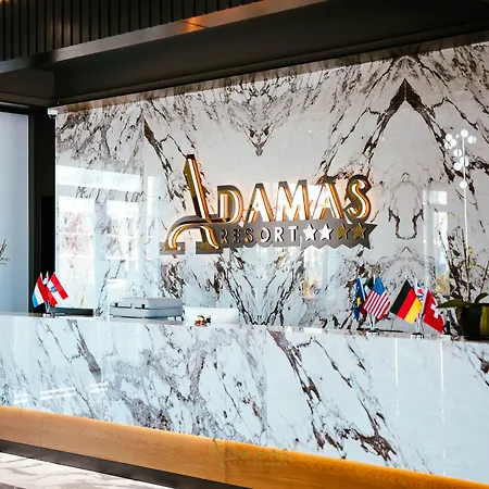 Adamas & 4*