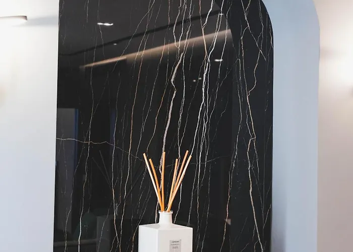 Adamas & Hotel Lezhe