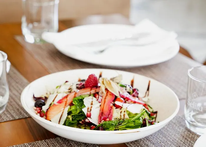 Hotel Adamas & Lezhe